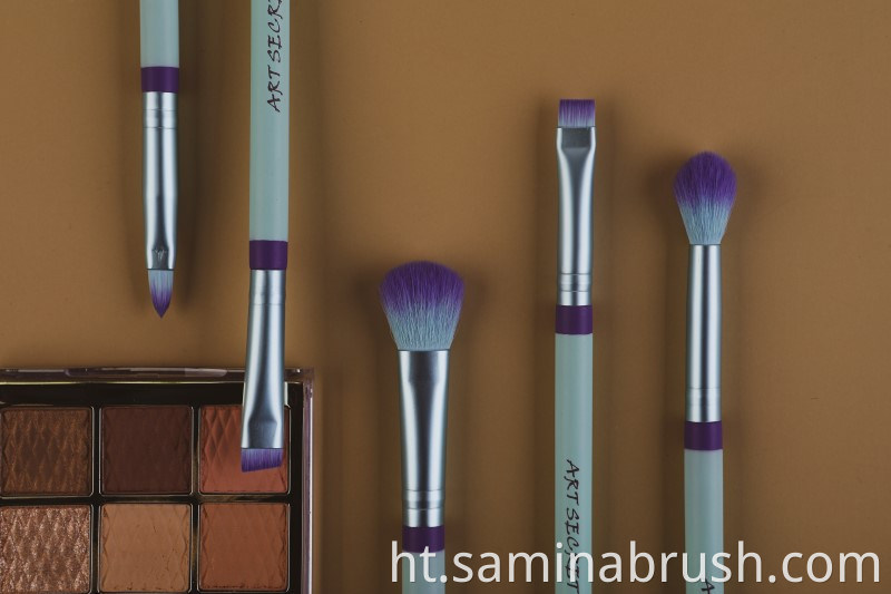 Bwòs makiyaj 203001 Makeup Brush 203001